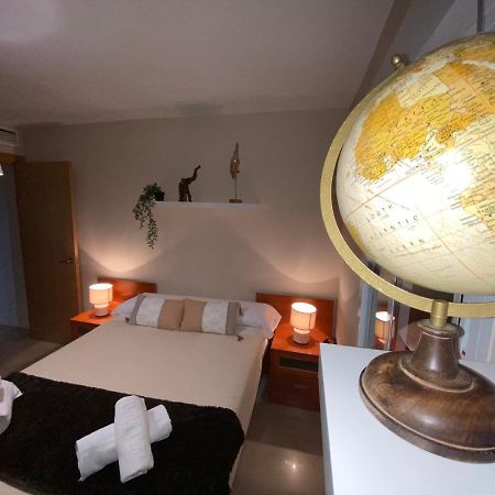 Robles Home Малага Экстерьер фото