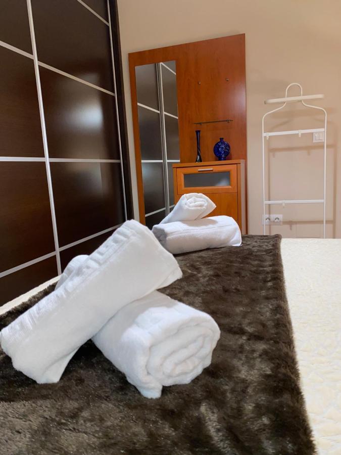 Robles Home Малага Экстерьер фото